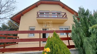 Mogyoród  - 89.350.000 HUF