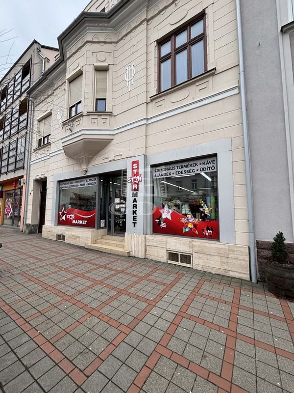 Eladó Sárvár Üzlethelyiség