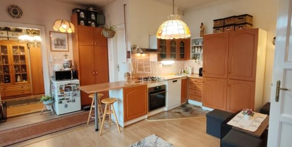 Verkauf Budapest VI. kerület Wohnung (Ziegel)