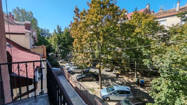 Eladó Budapest XI. kerület Lakás (téglaépítésű)