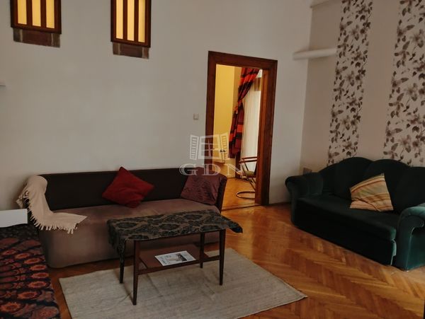 Eladó Budapest II. kerület Lakás