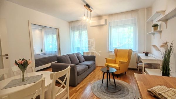 Kiadó Budapest I. kerület Lakás