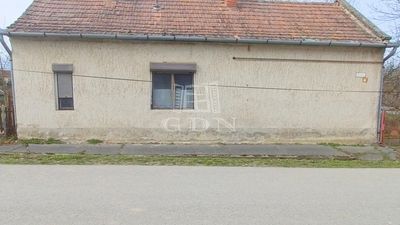 Pusztaszentlászló Einfamilienhaus - 8.990.000 HUF