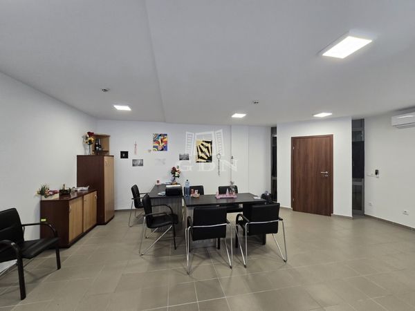 For rent Zalaegerszeg Commercial - Commercial premises