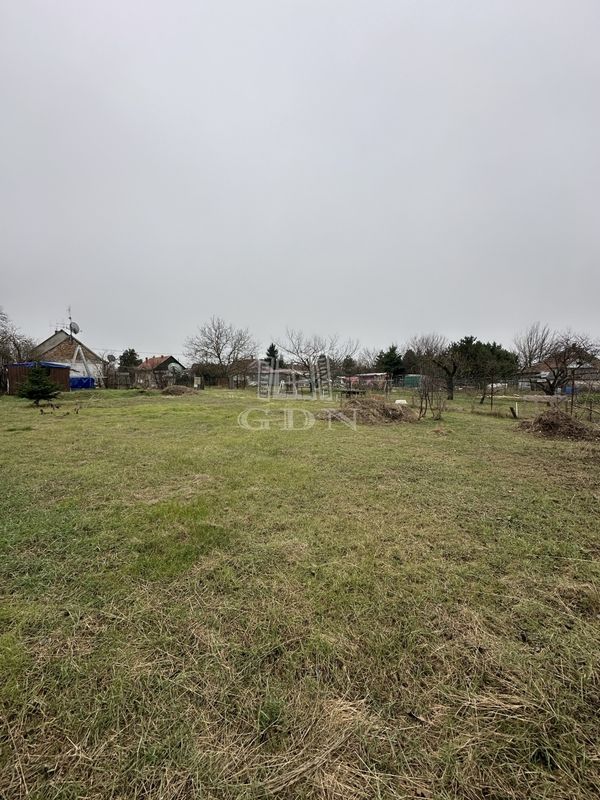 Eladó Martonvásár Telek