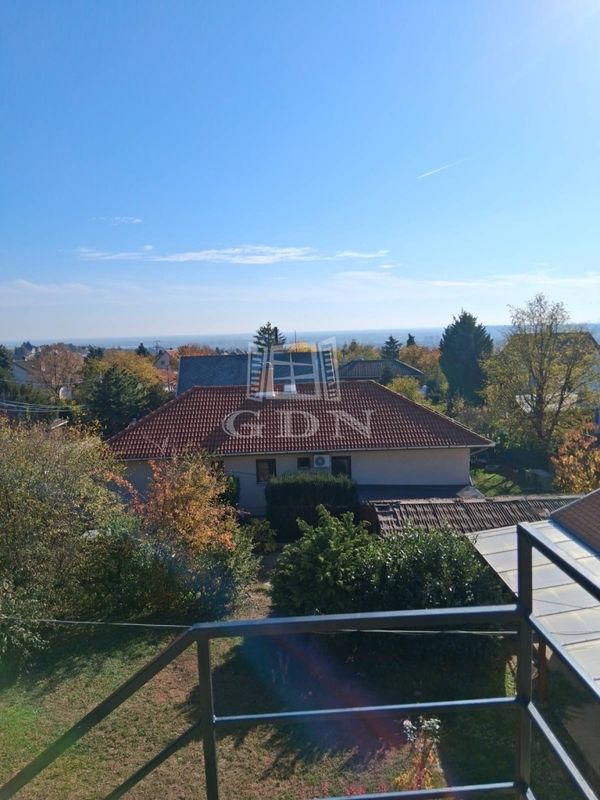 Eladó Érd Ikerház