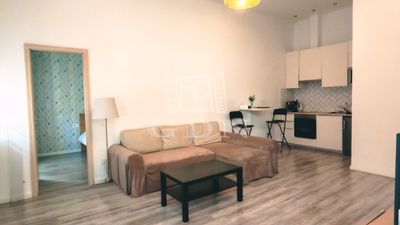 Budapest, V. kerület Lakás - 350.000 Ft